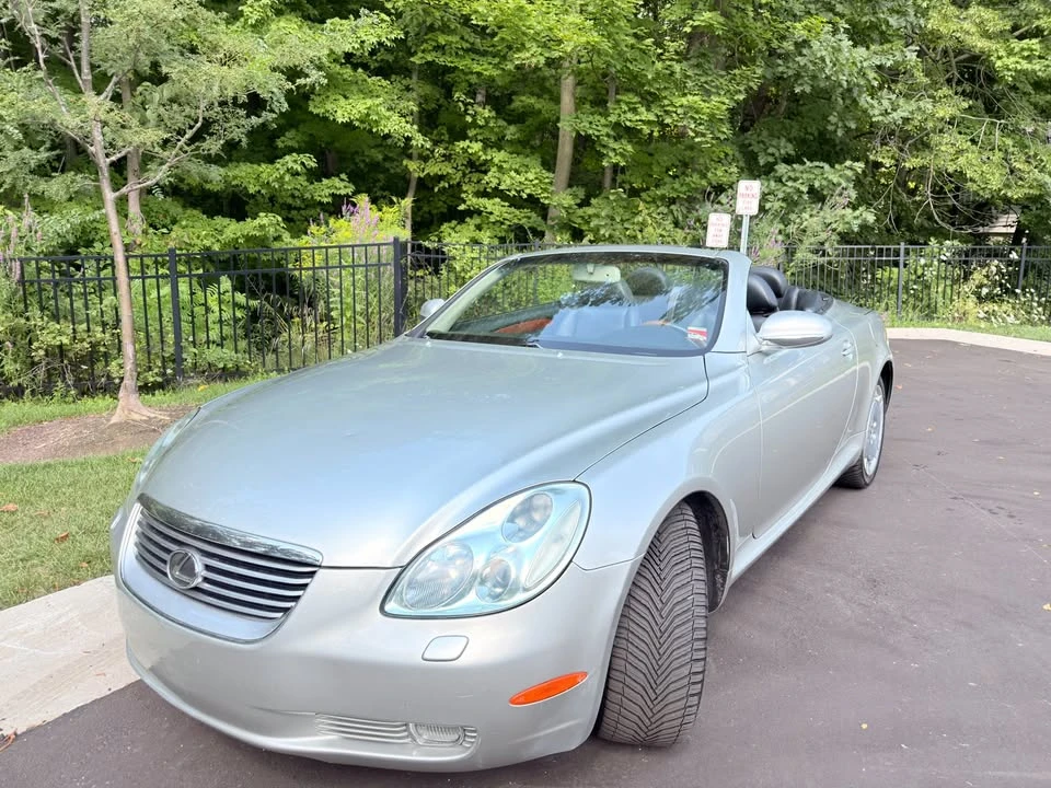 2002 Lexus SC430 - Image 2 of 20