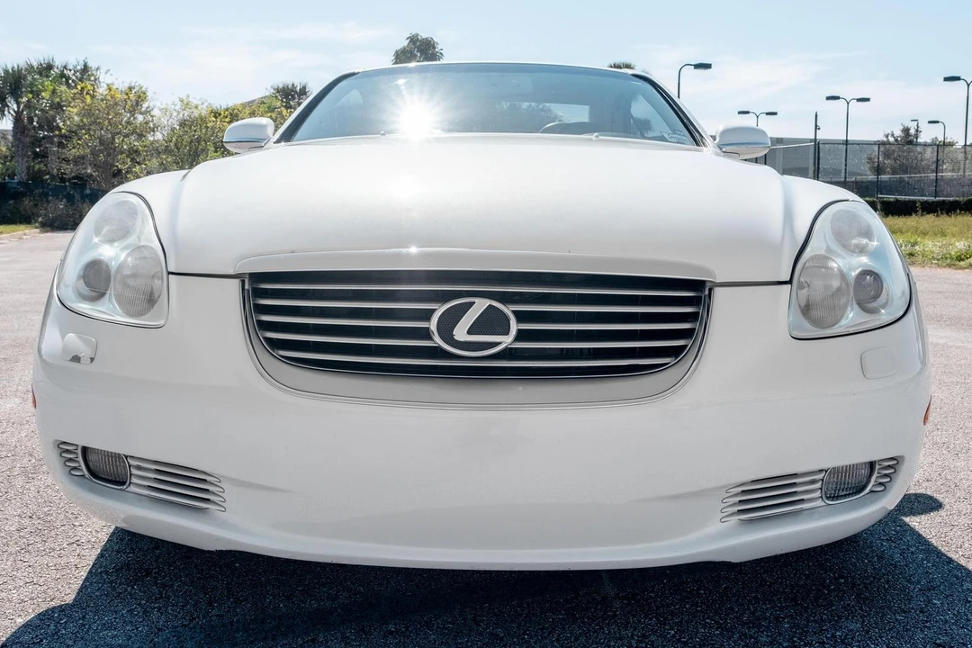 2002 Lexus SC430 - Image 2 of 31