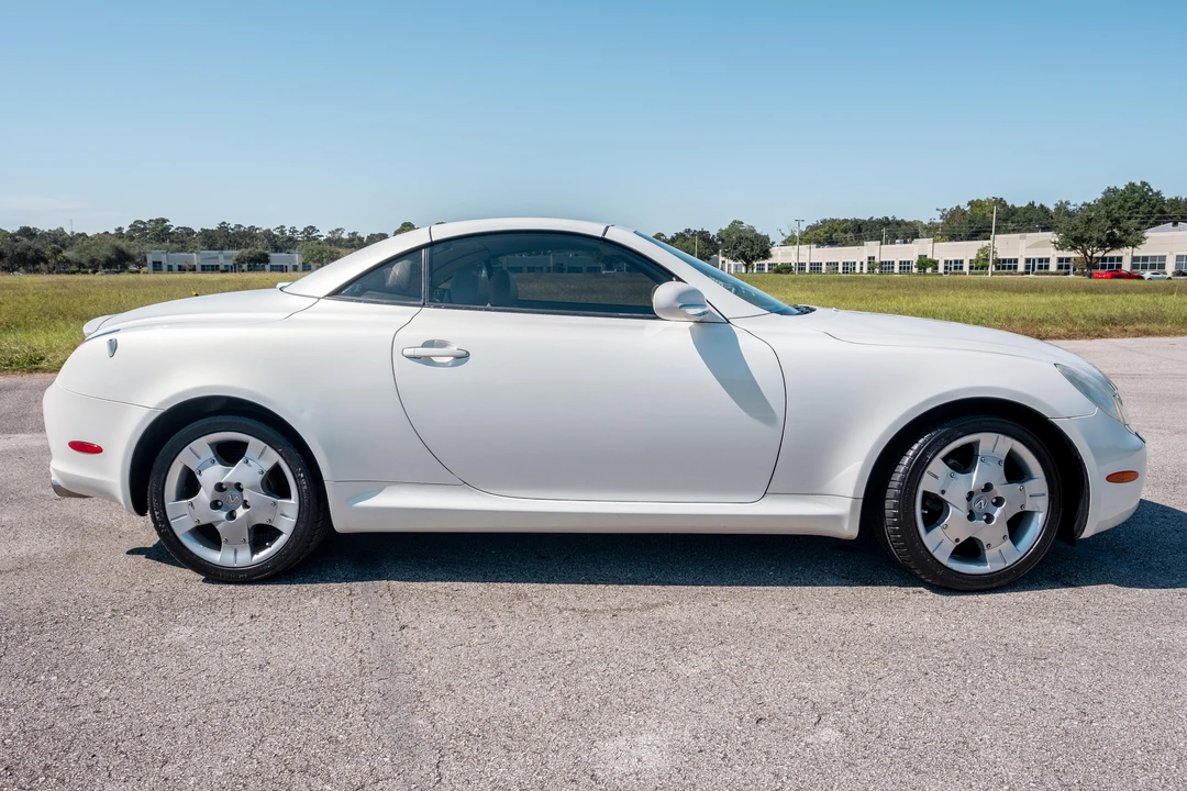 2002 Lexus SC430 - Image 17 of 31