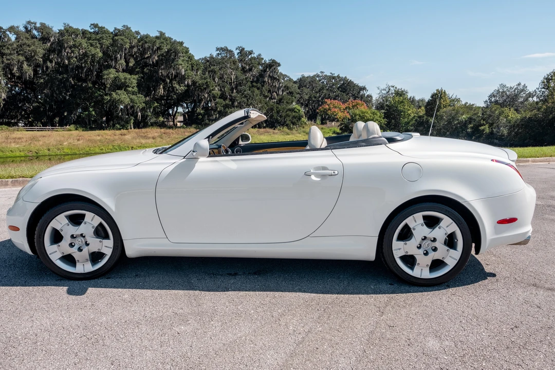 2002 Lexus SC430 - Image 11 of 31