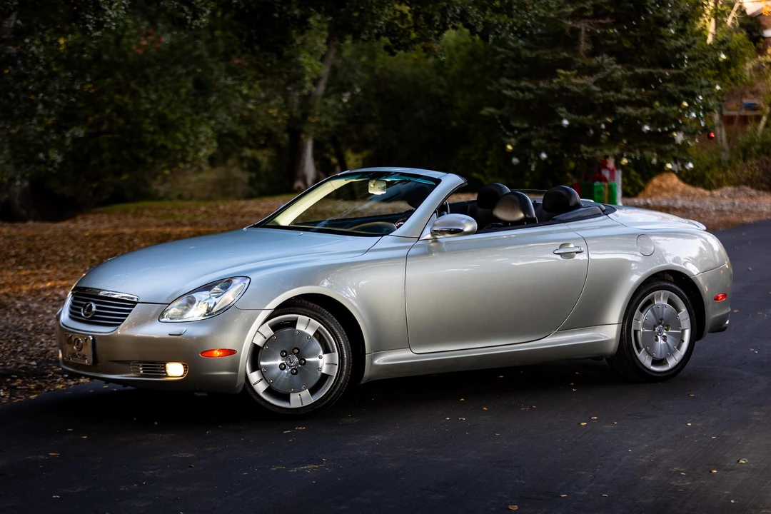 2002 Lexus SC430 - Image 10 of 31