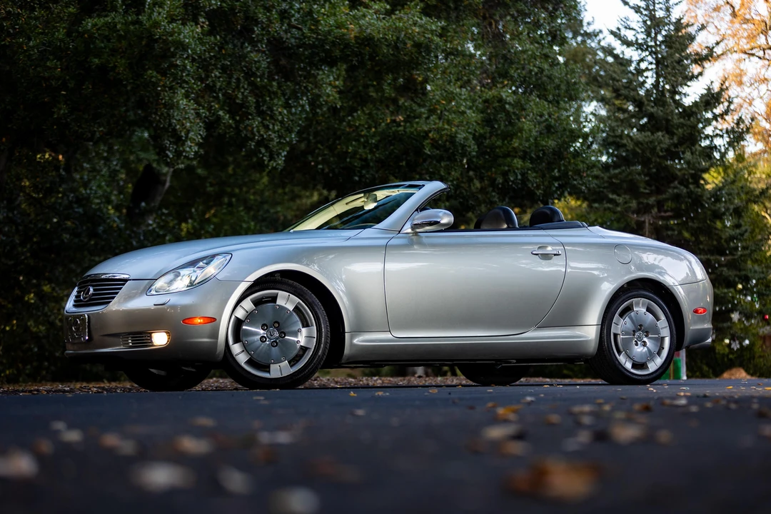 2002 Lexus SC430 - Image 11 of 31
