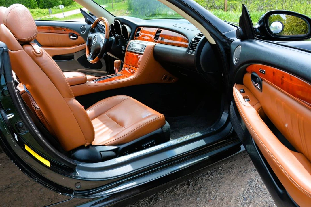 2002 Lexus SC430 - Image 6 of 14