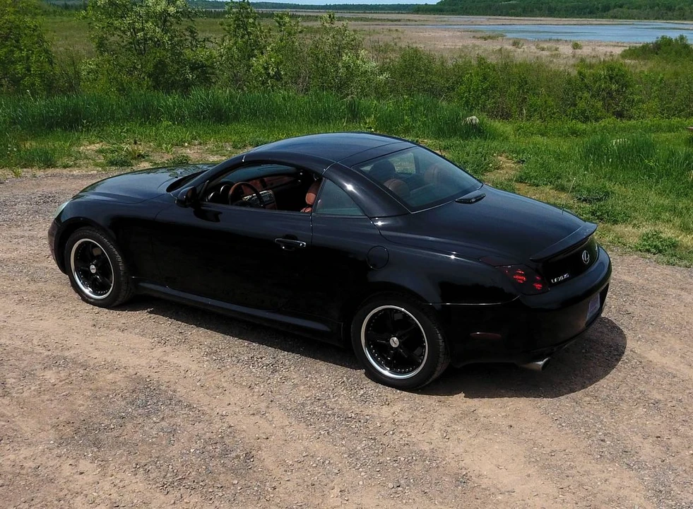2002 Lexus SC430 - Image 9 of 14