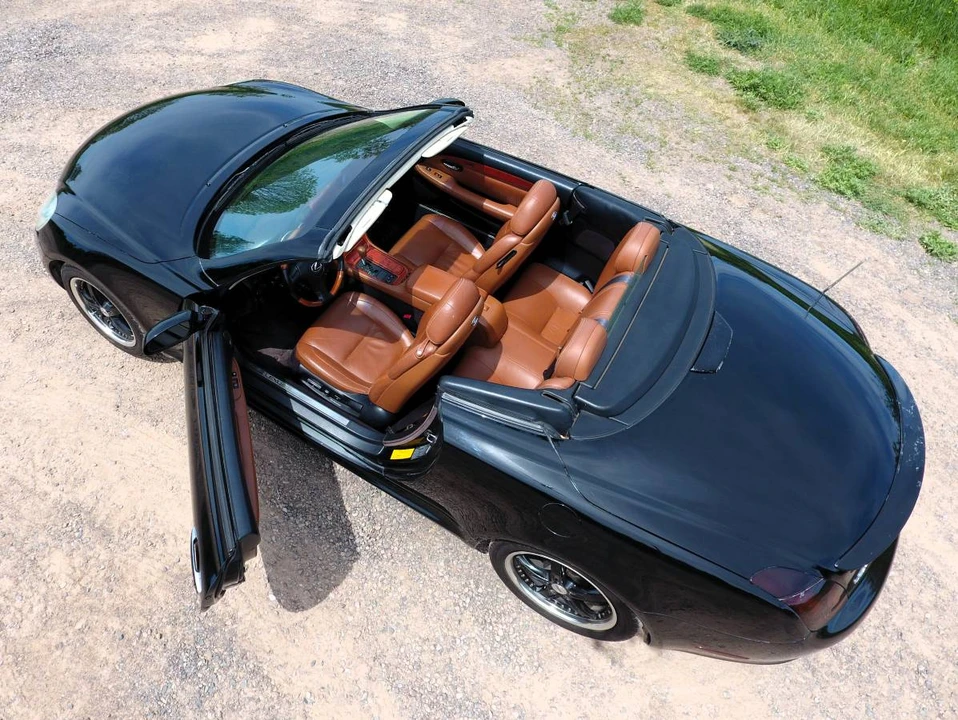 2002 Lexus SC430 - Image 7 of 14