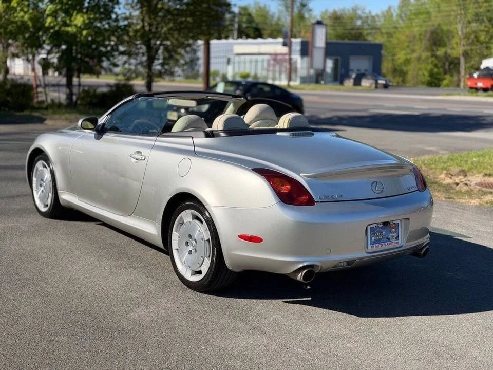 2002 Lexus SC430 - Image 9 of 20