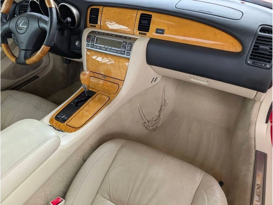 2002 Lexus SC430 - Image 13 of 20
