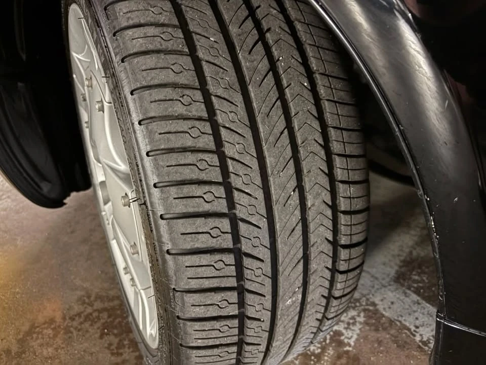 2002 Lexus SC430 - Image 3 of 20