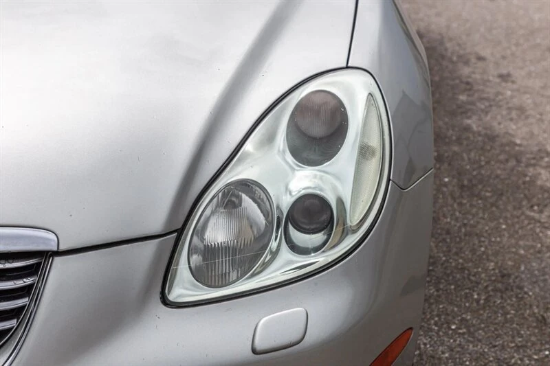2002 Lexus SC430 - Image 10 of 20