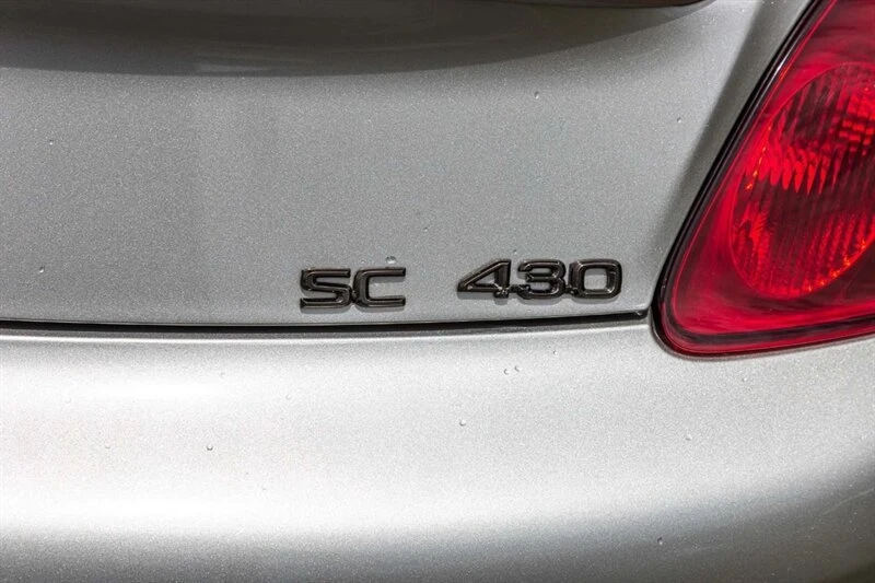 2002 Lexus SC430 - Image 19 of 20