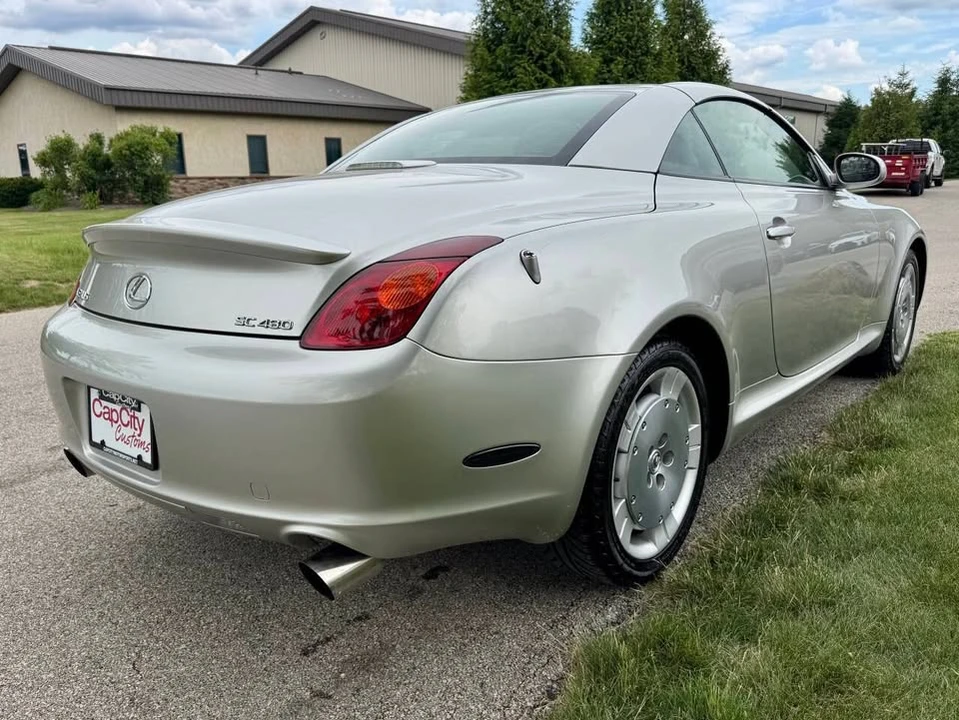 2002 Lexus SC430 - Image 11 of 20