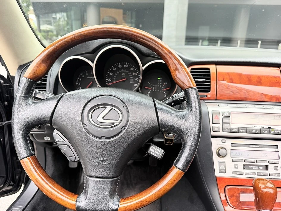 2002 Lexus SC430 - Image 18 of 20
