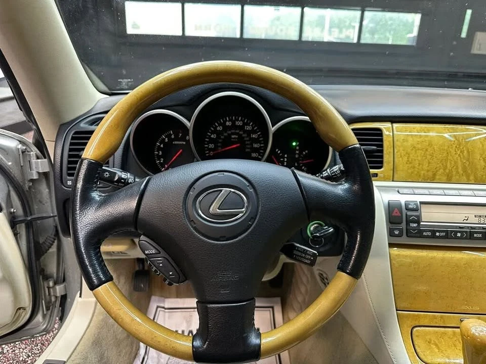 2002 Lexus SC430 - Image 12 of 19