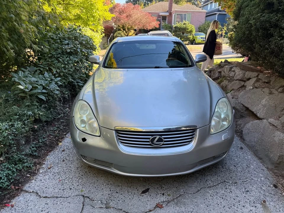 2002 Lexus SC430 - Image 2 of 4
