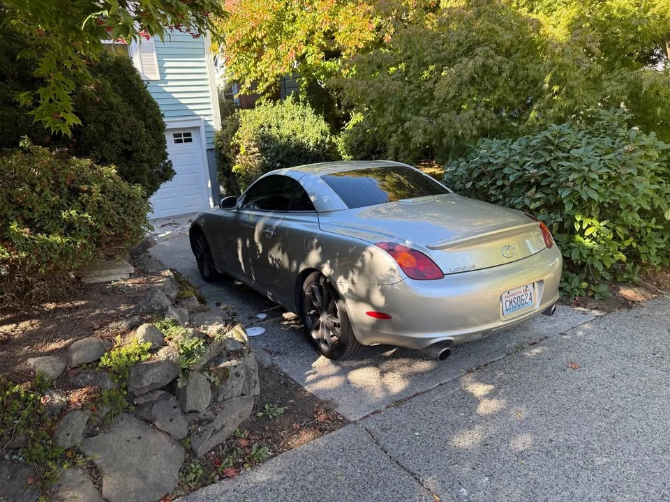 2002 Lexus SC430 - Image 4 of 4