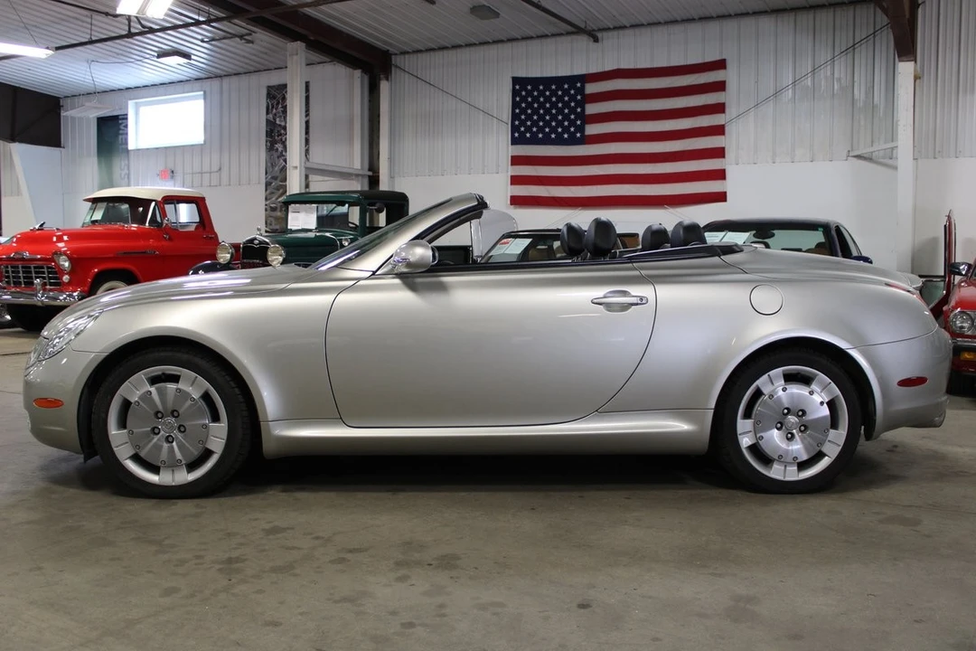 2002 Lexus SC430 - Image 3 of 12