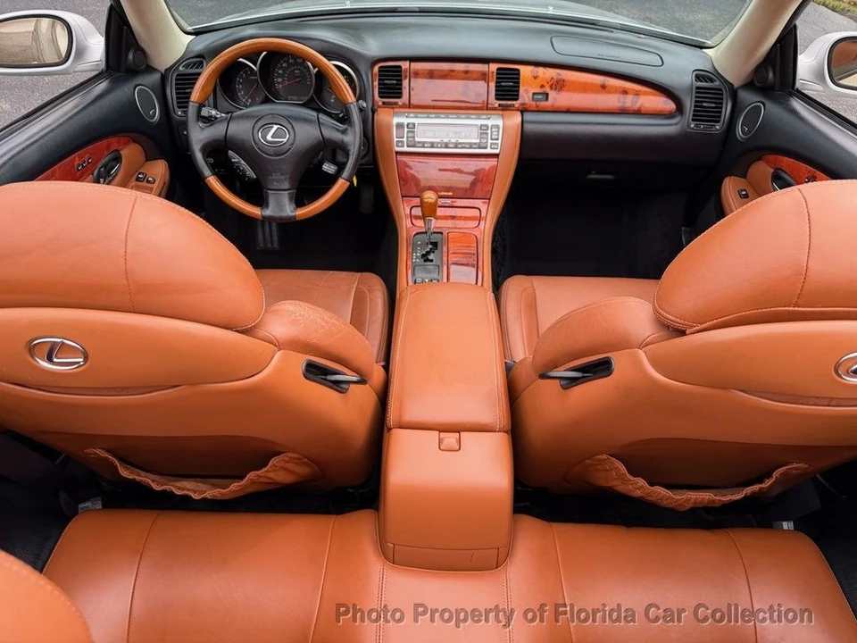 2002 Lexus SC430 - Image 9 of 12