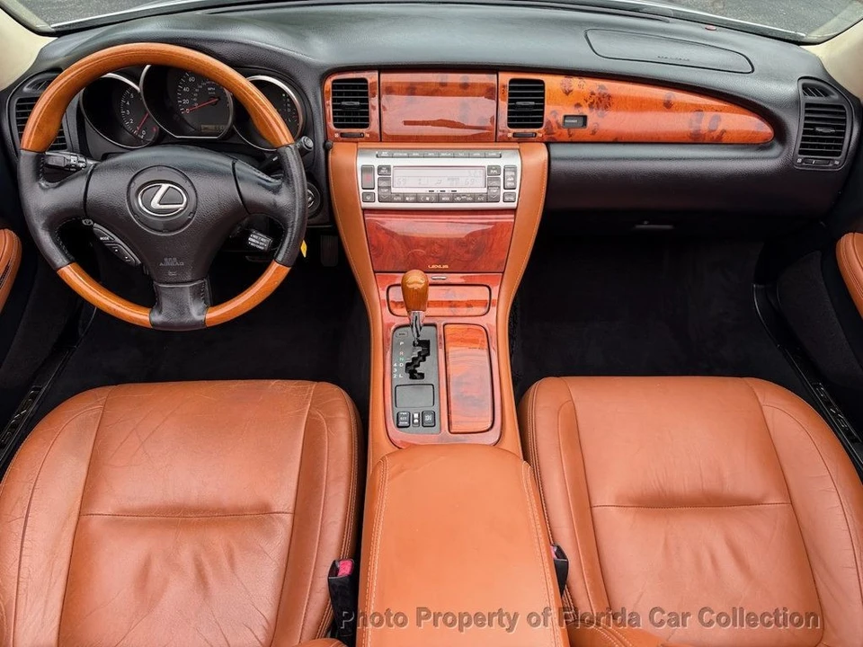 2002 Lexus SC430 - Image 10 of 12