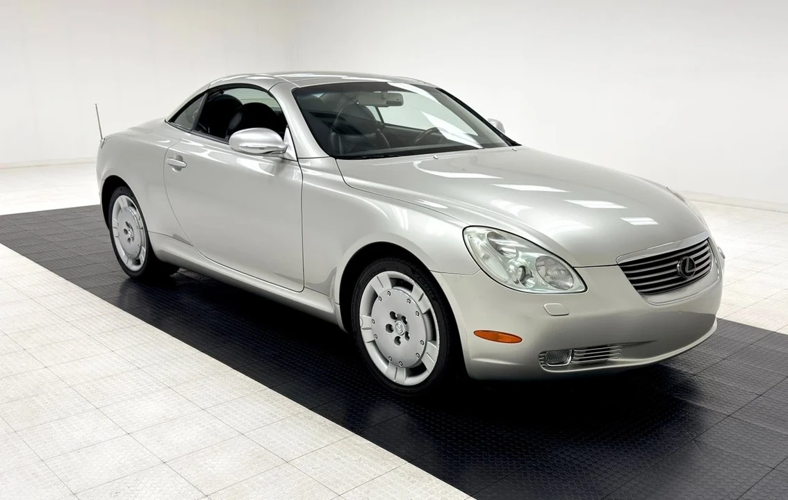 2002 Lexus SC430 - Image 10 of 12