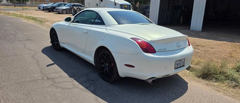 2002 Lexus SC430 - Image 5 of 8
