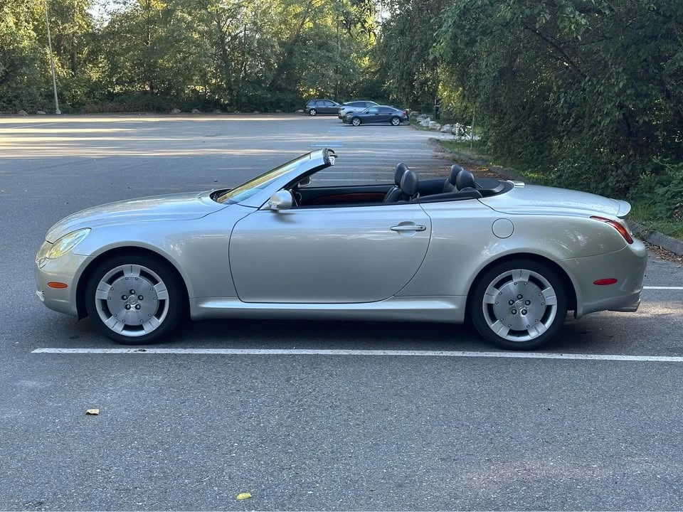 2002 Lexus SC430 - Image 2 of 20