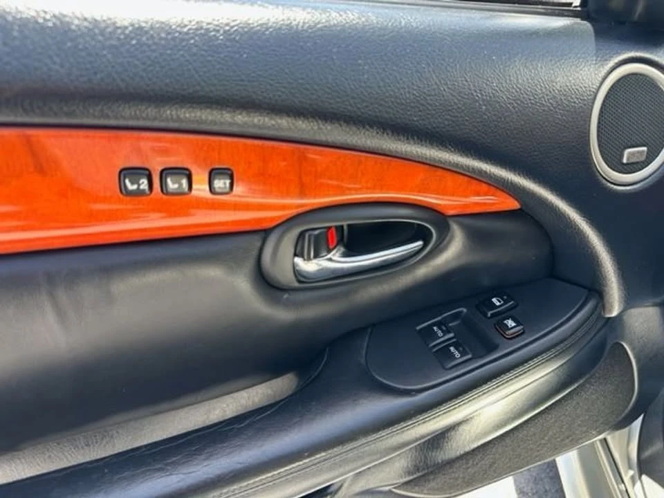 2002 Lexus SC430 - Image 19 of 20