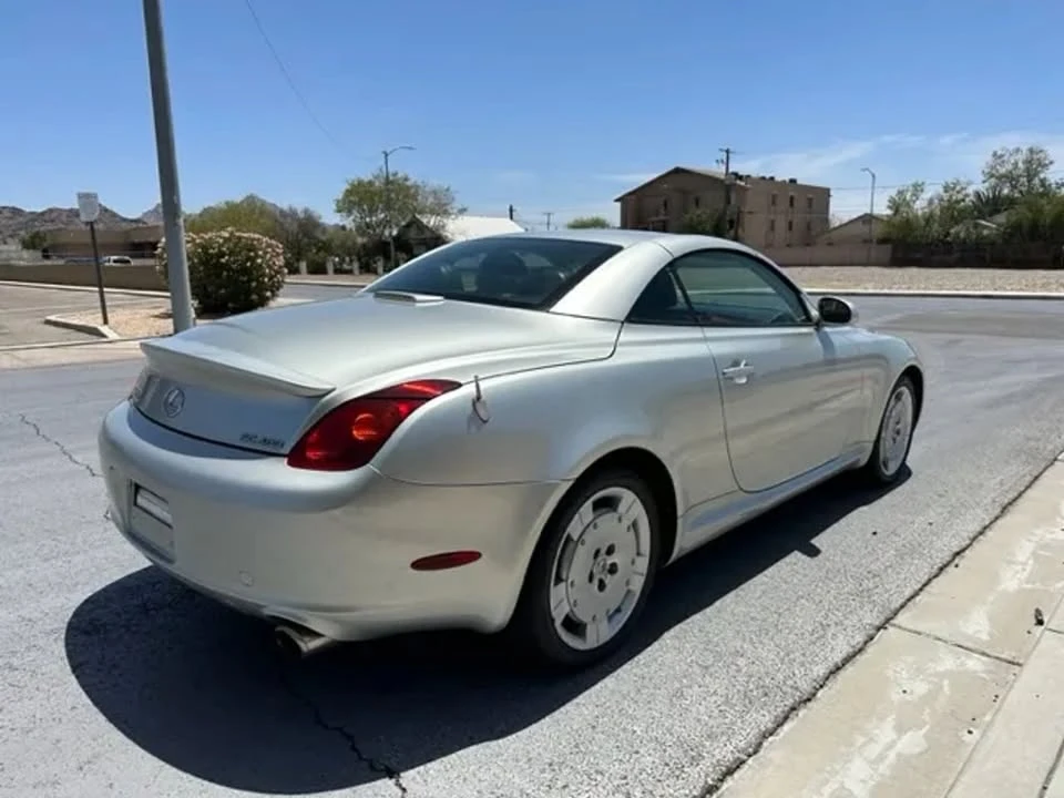2002 Lexus SC430 - Image 4 of 20