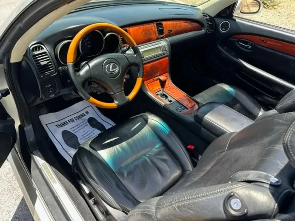 2002 Lexus SC430 - Image 14 of 20