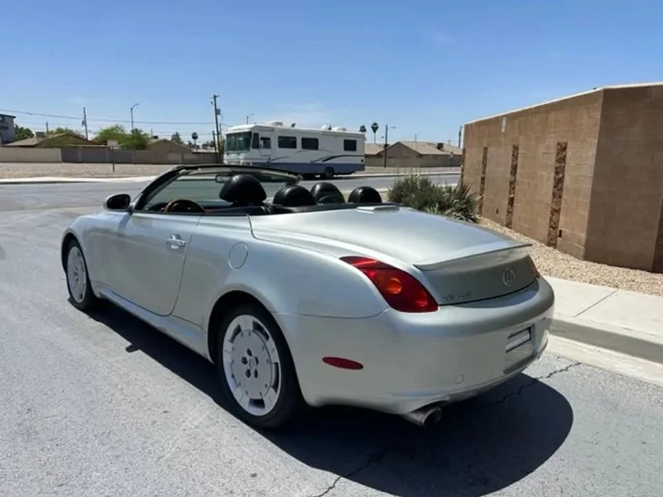 2002 Lexus SC430 - Image 13 of 20