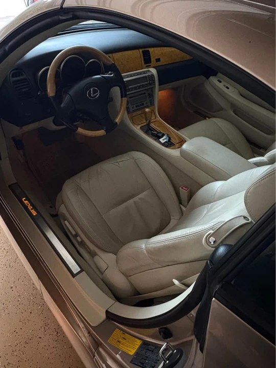2002 Lexus SC430 - Image 4 of 7