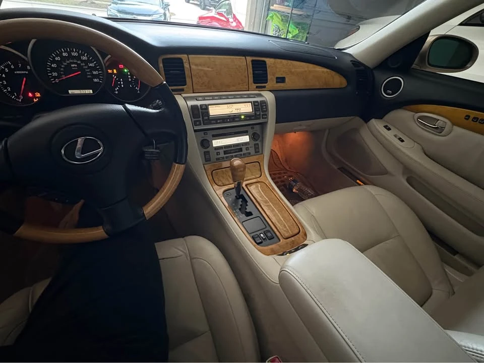 2002 Lexus SC430 - Image 3 of 7