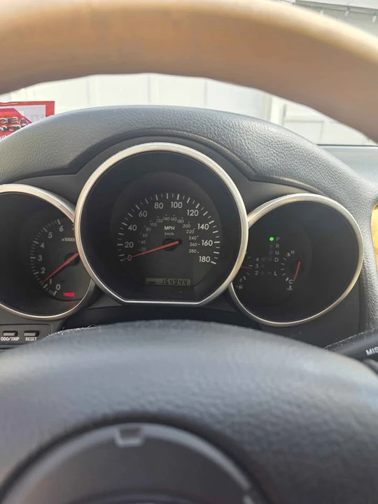2002 Lexus SC430 - Image 6 of 9