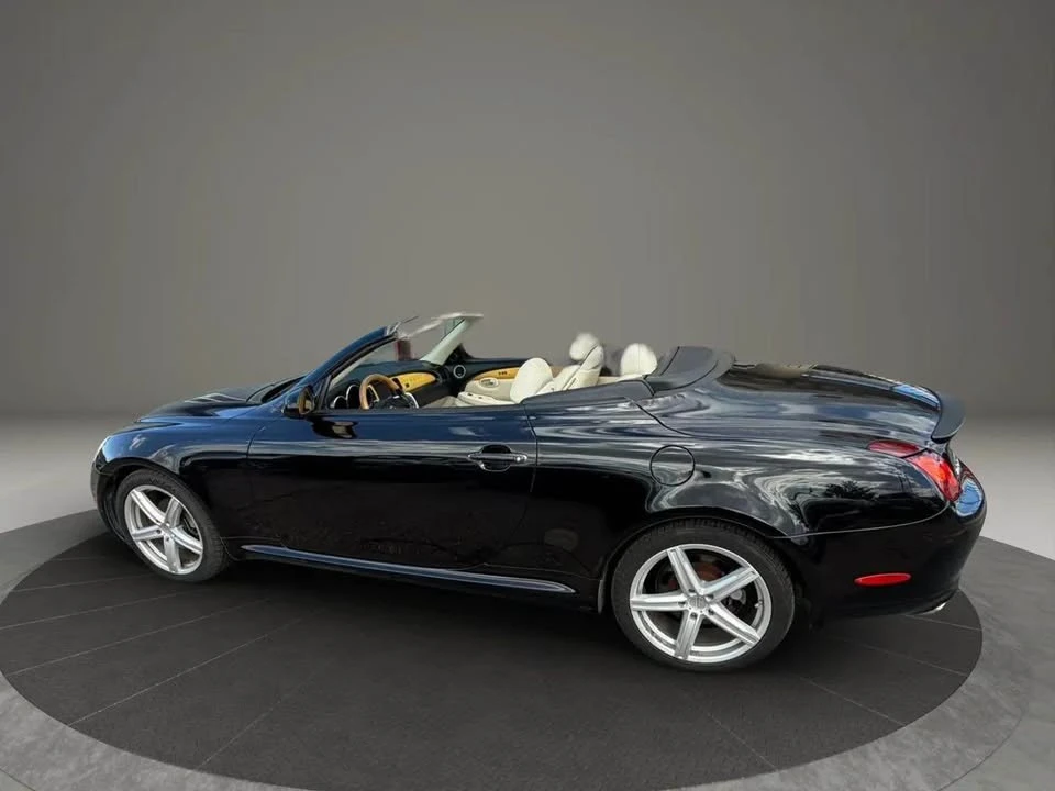 2002 Lexus SC430 - Image 5 of 13