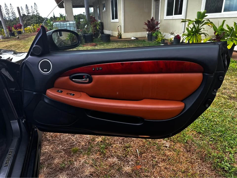 2002 Lexus SC430 - Image 10 of 12