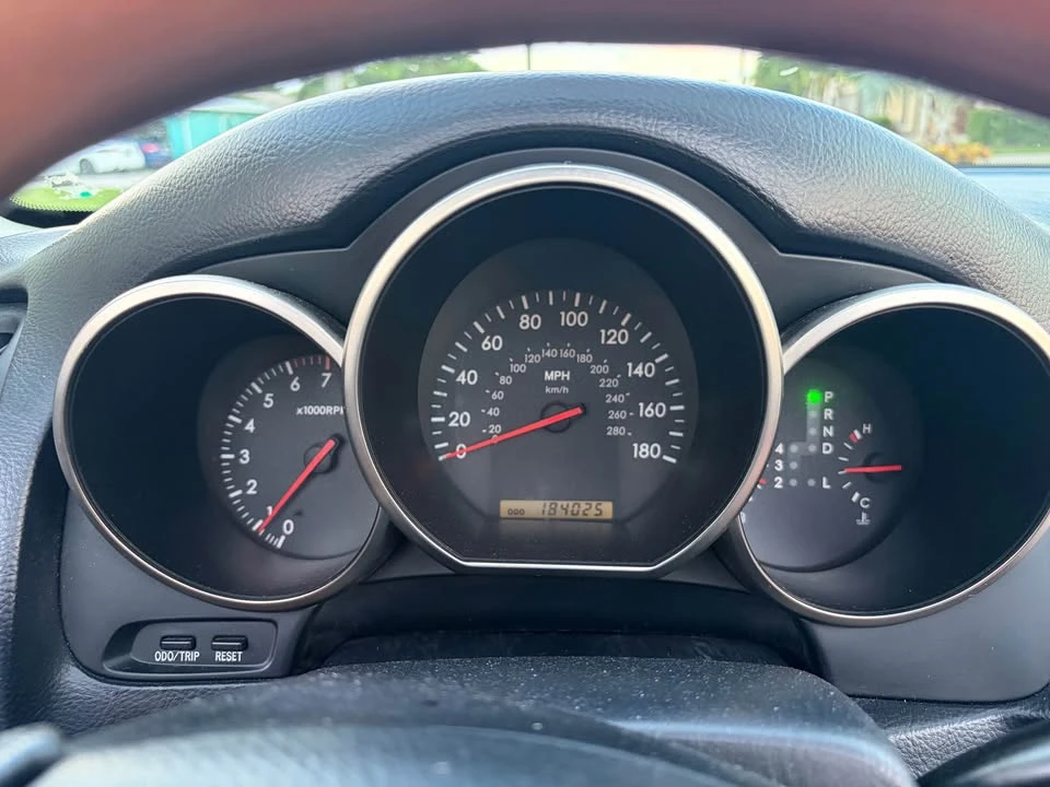 2002 Lexus SC430 - Image 9 of 20