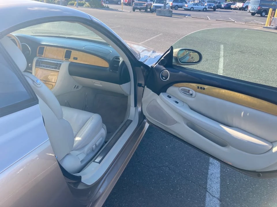 2002 Lexus SC430 - Image 13 of 20