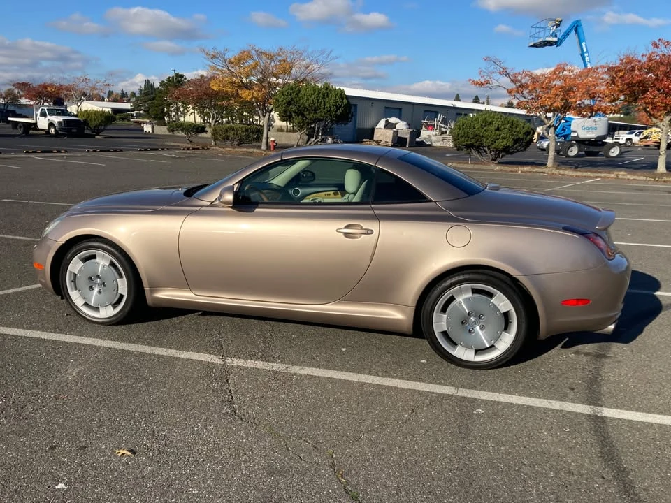 2002 Lexus SC430 - Image 10 of 20