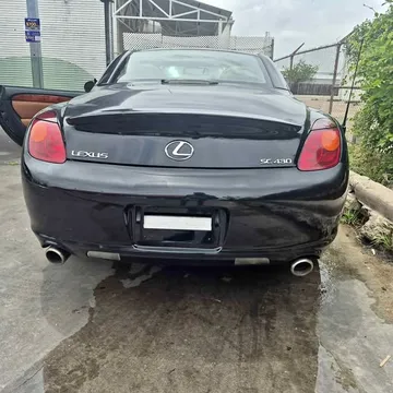 2002 Lexus SC 430 Convertible