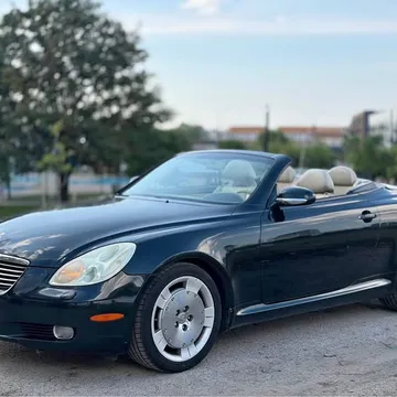 2002 Lexus SC 430 Convertible 2D