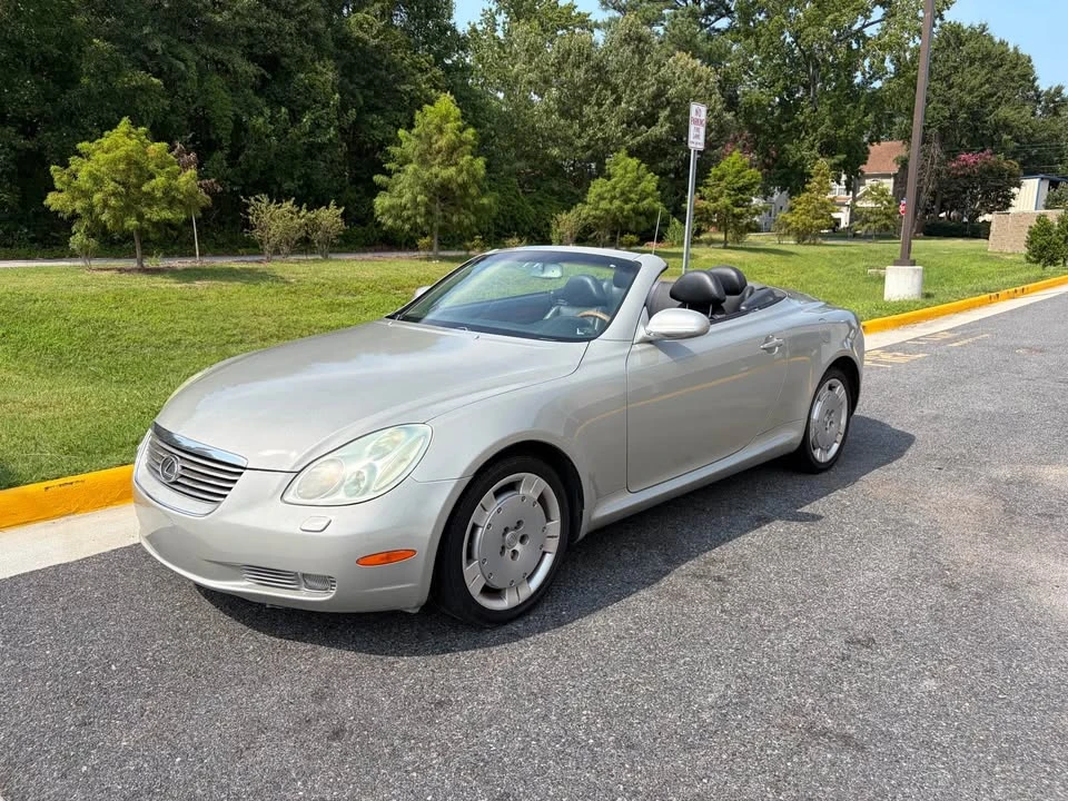 2002 Lexus SC430 - Image 11 of 17