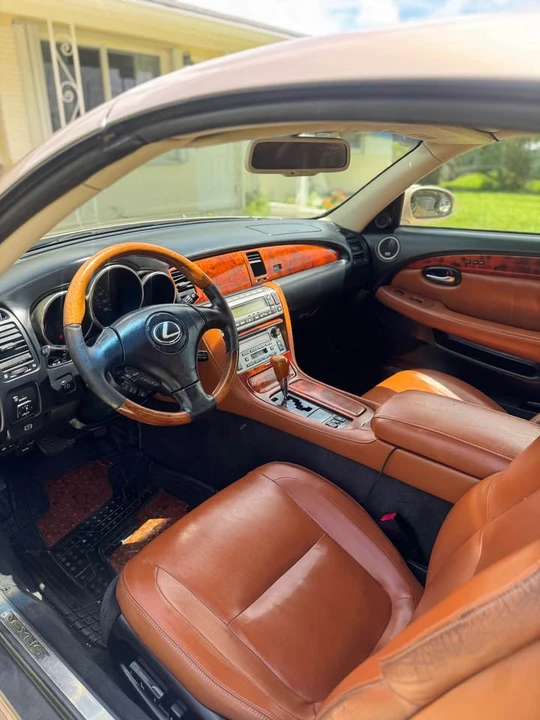 2002 Lexus SC430 - Image 5 of 8