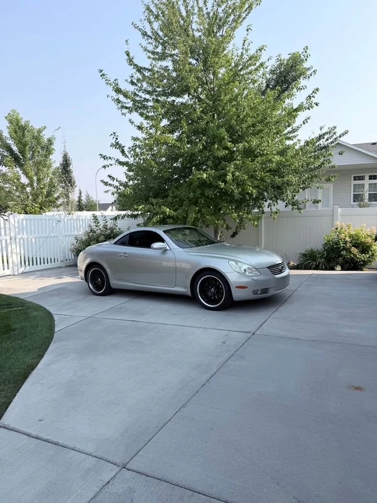 2002 Lexus SC430 - Image 3 of 7