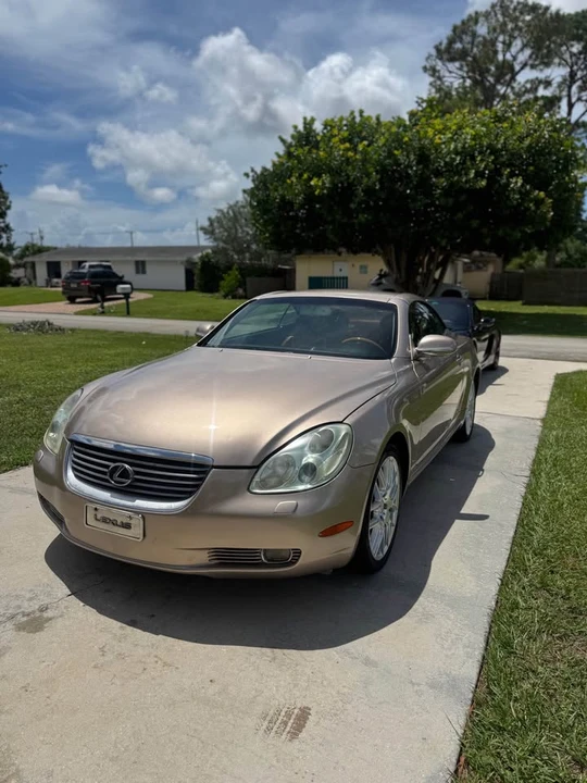 2002 Lexus SC430 - Image 3 of 8