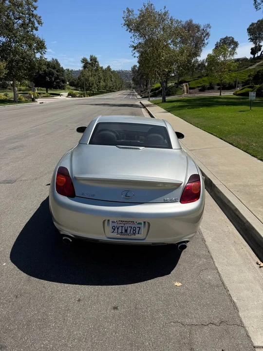 2002 Lexus SC430 - Image 9 of 18