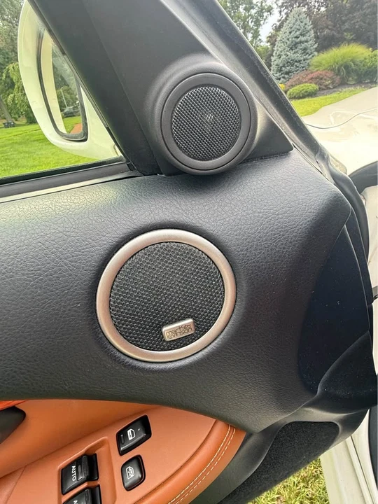 2002 Lexus SC430 - Image 11 of 19