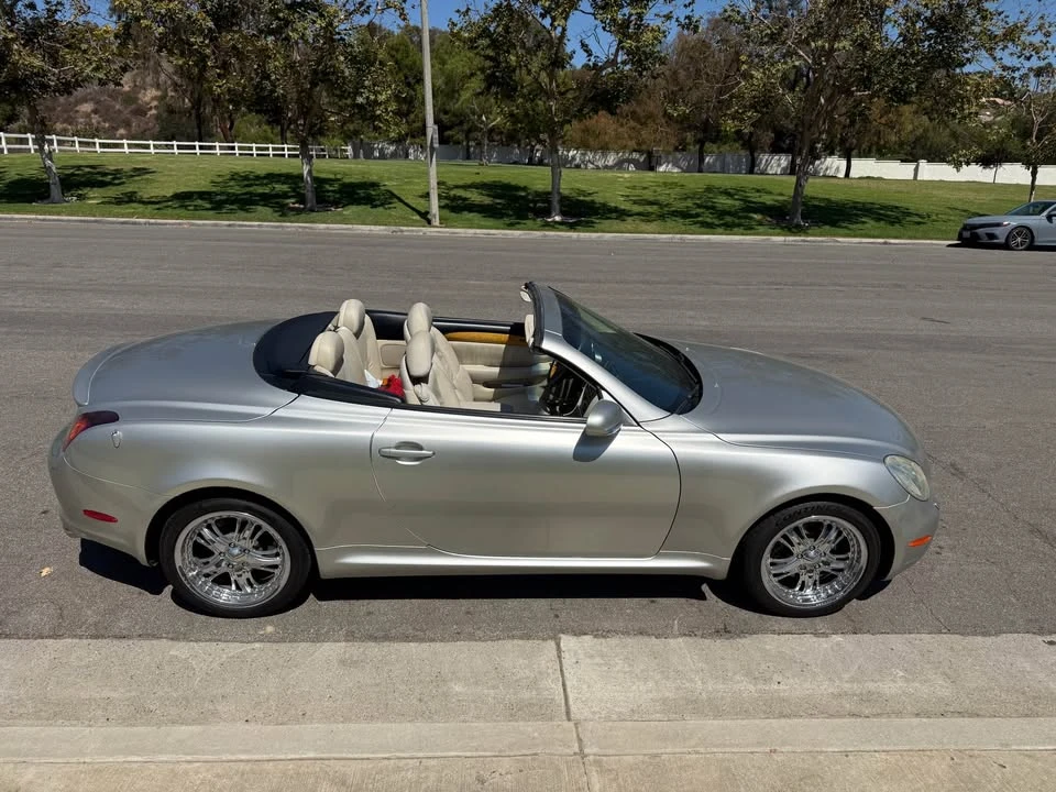 2002 Lexus SC430 - Image 12 of 18