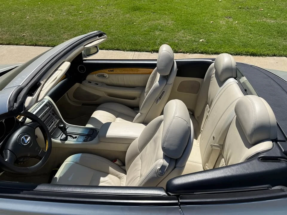2002 Lexus SC430 - Image 13 of 18