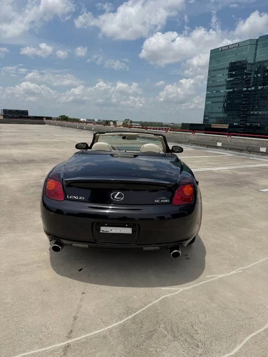 2002 Lexus SC430 - Image 4 of 16