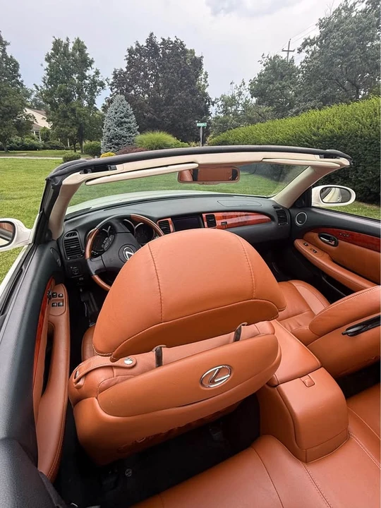 2002 Lexus SC430 - Image 18 of 19