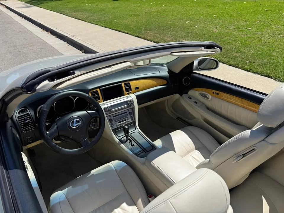 2002 Lexus SC430 - Image 15 of 18